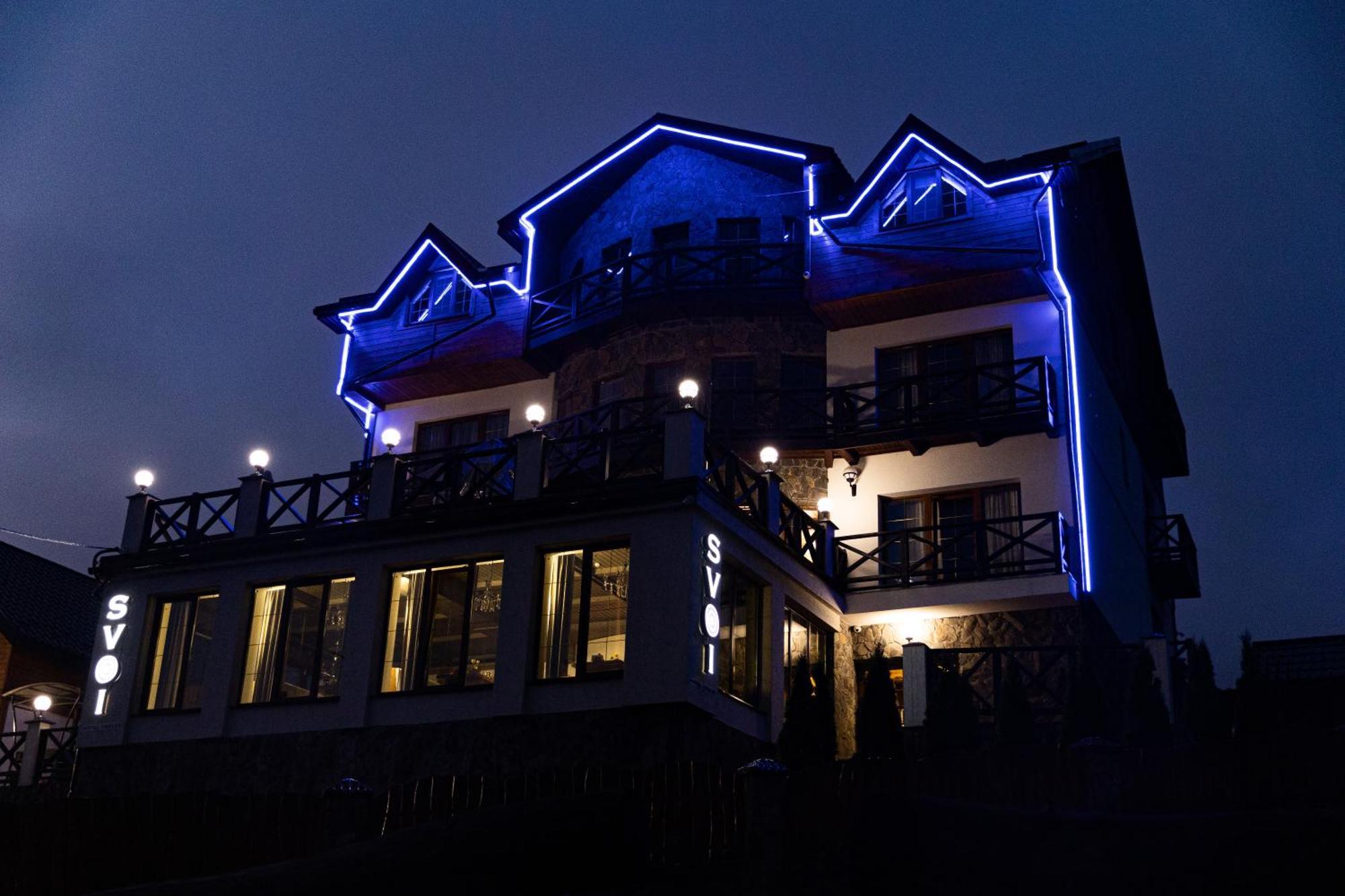 Svoi Hotel Palyanytsya Eksteriør billede
